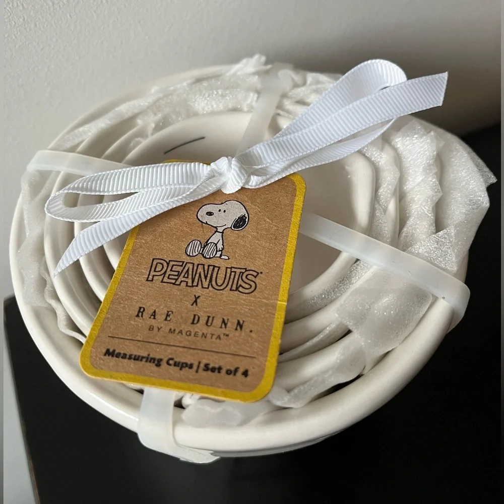 Rae Dunn x Peanuts Snoopy Measuring Cups